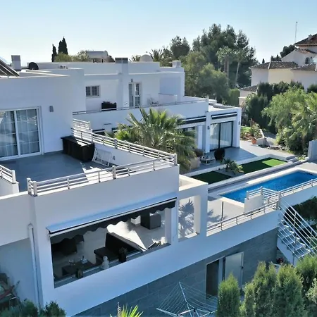 Bed & Breakfast Corte Azul *